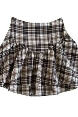 Cute Everyday Outfits, Outfit Inspo Casual Preppy Aesthetic Plaid Ruffle Mini Skirt