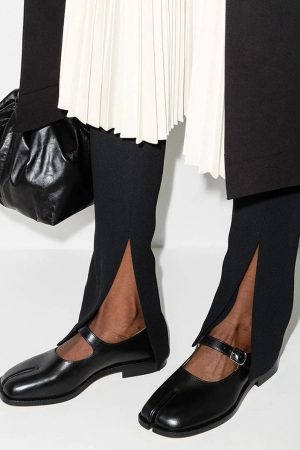 Cute Everyday Outfits, Outfit Inspo Casual Preppy Aesthetic Tabi Mary Jane Sandals