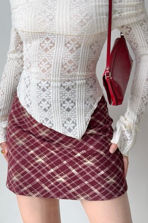 Cute Everyday Outfits, Outfit Inspo Casual Preppy Burgundy Plaid Mini Skirt