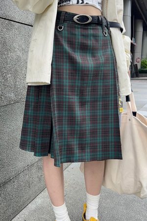 Cute Everyday Outfits, Outfit Inspo Casual Preppy Style Checkered Kilt Skirt