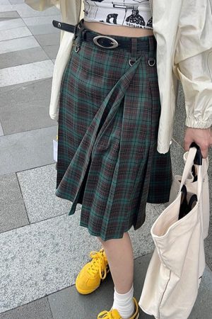 Cute Everyday Outfits, Outfit Inspo Casual Preppy Style Checkered Kilt Skirt