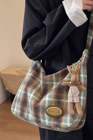 Cute Everyday Outfits, Outfit Inspo Casual Preppy Style Plaid Shoulder Bag