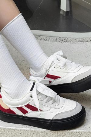 Cute Everyday Outfits, Outfit Inspo Casual Red Apple Sneakers