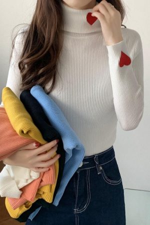 Cute Everyday Outfits, Outfit Inspo Casual Red Heart Embroidery Turtleneck Jumper