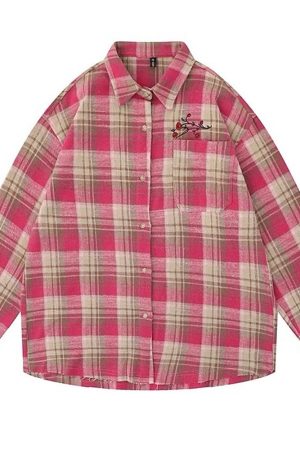 Cute Everyday Outfits, Outfit Inspo Casual Rose in Pocket Plaid Shirt