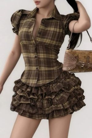 Cute Everyday Outfits, Outfit Inspo Casual Ruffle Tiered Plaid Mini Skirt