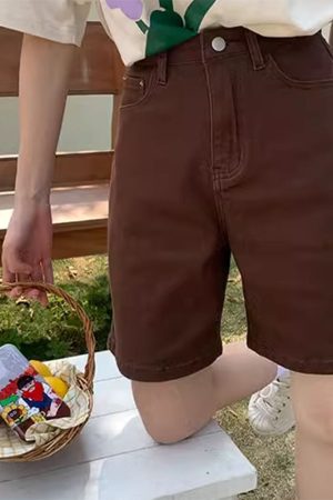 Cute Everyday Outfits, Outfit Inspo Casual Rule Breaker High-Rise Shorts