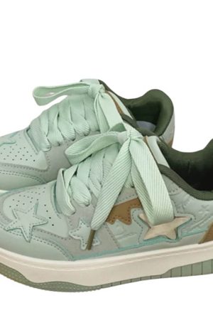 Cute Everyday Outfits, Outfit Inspo Casual Sage Green Aesthetic Star Sneakers