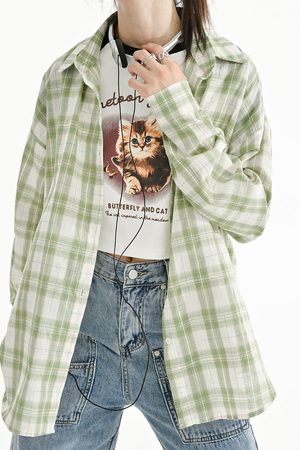 Cute Everyday Outfits, Outfit Inspo Casual Sage Green Plaid Oversized Shirt