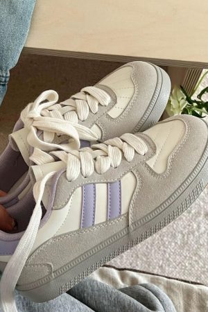 Cute Everyday Outfits, Outfit Inspo Casual Saturday School Sneakers in Lavender