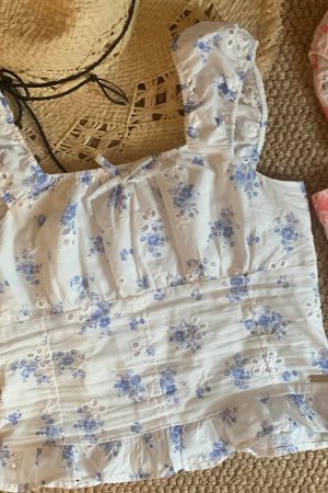 Cute Everyday Outfits, Outfit Inspo Casual Secret Garden Milkmaid Top