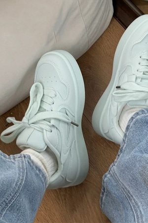 Cute Everyday Outfits, Outfit Inspo Casual Self Made Skater Sneakers in Mint