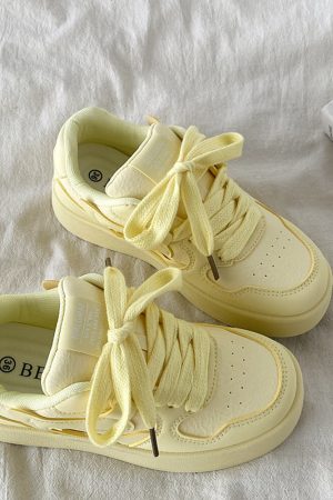 Cute Everyday Outfits, Outfit Inspo Casual Self Made Skater Sneakers in Yellow