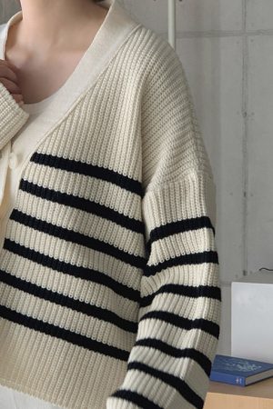 Cute Everyday Outfits, Outfit Inspo Casual Self Made Striped Cardigan
