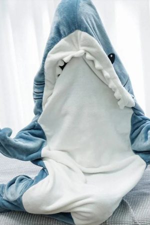 Cute Everyday Outfits, Outfit Inspo Casual Shark Blanket