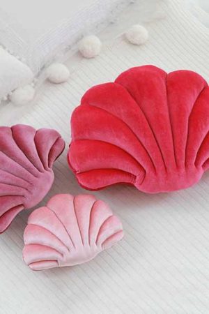 Cute Everyday Outfits, Outfit Inspo Casual Shell Decoration Pillow in Velvet