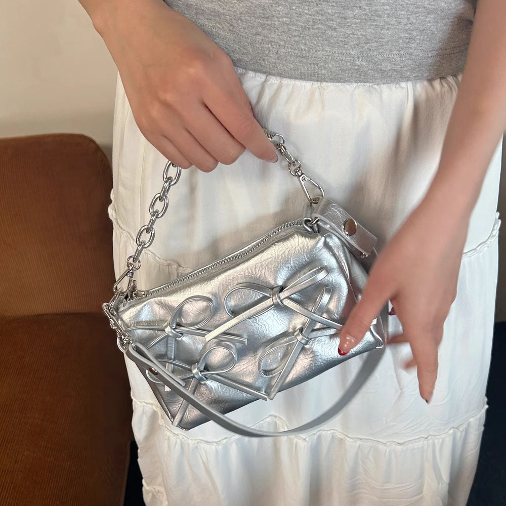 Cute Everyday Outfits, Outfit Inspo Casual Silver Bows Shoulder Bag Cute Everyday Outfits, Outfit Inspo Casual Silver Bows Shoulder Bag