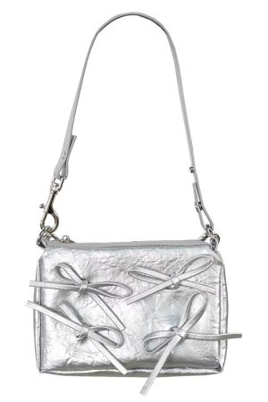 Cute Everyday Outfits, Outfit Inspo Casual Silver Bows Shoulder Bag