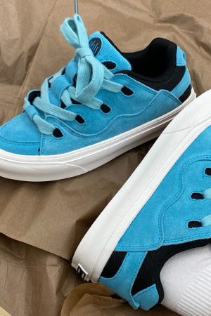 Cute Everyday Outfits, Outfit Inspo Casual Skater Blue Sneakers