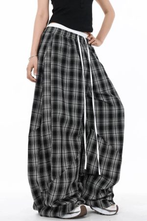 Cute Everyday Outfits, Outfit Inspo Casual Skater Girl Plaid Wide Leg Pants