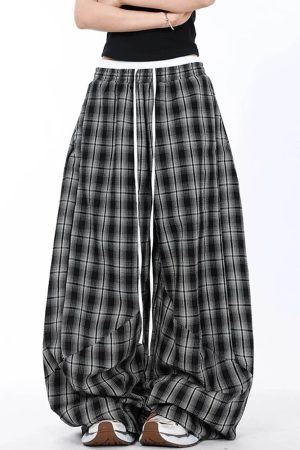 Cute Everyday Outfits, Outfit Inspo Casual Skater Girl Plaid Wide Leg Pants