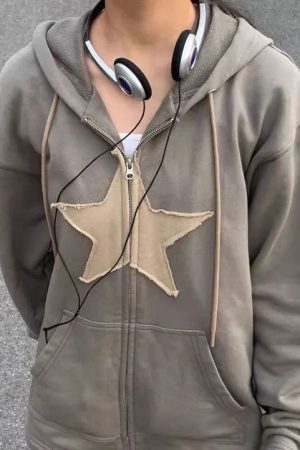 Cute Everyday Outfits, Outfit Inspo Casual Skater Girl Star Hoodie
