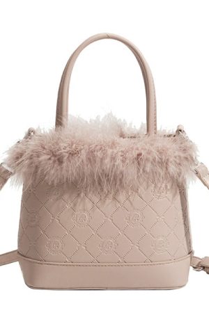 Cute Everyday Outfits, Outfit Inspo Casual Soft Girl Aesthetic Fluffy Bag