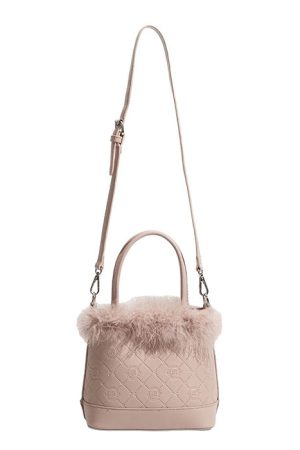 Cute Everyday Outfits, Outfit Inspo Casual Soft Girl Aesthetic Fluffy Bag