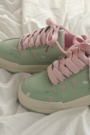 Cute Everyday Outfits, Outfit Inspo Casual Soft Girl Aesthetic Sneakers