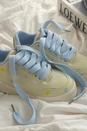 Cute Everyday Outfits, Outfit Inspo Casual Soft Girl Aesthetic Sneakers