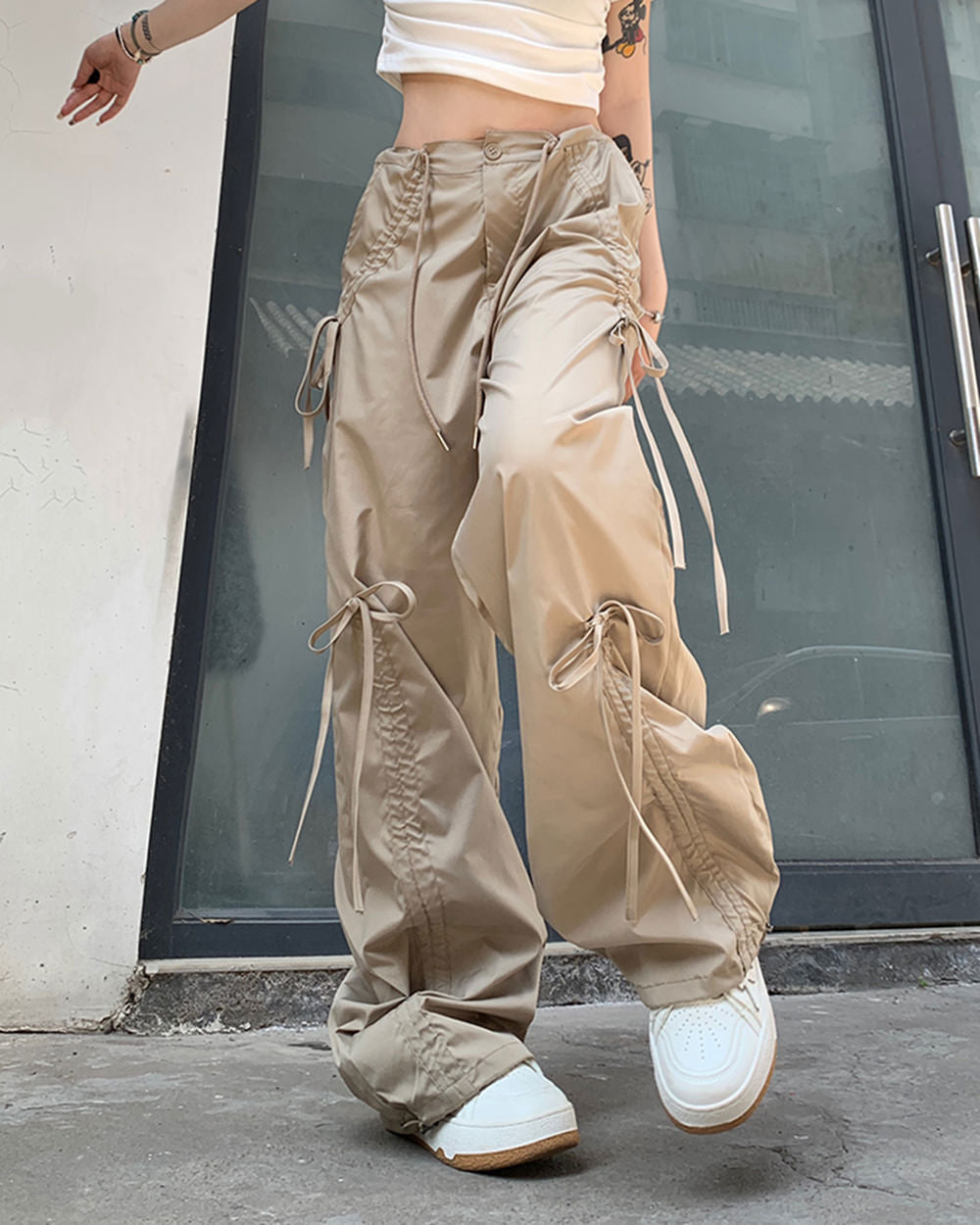 Cute Everyday Outfits, Outfit Inspo Casual Soft Girl Bows Wide-Leg Cargo Pants Cute Everyday Outfits, Outfit Inspo Casual Soft Girl Bows Wide-Leg Cargo Pants