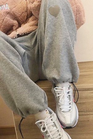 Cute Everyday Outfits, Outfit Inspo Casual Soft Girl Heart Joggers