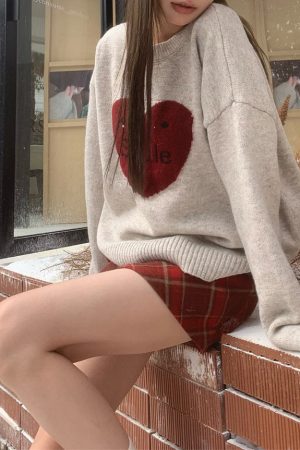 Cute Everyday Outfits, Outfit Inspo Casual Soft Girl Warm Heart Sweater