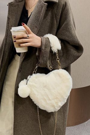 Cute Everyday Outfits, Outfit Inspo Casual Softie Heart Bag