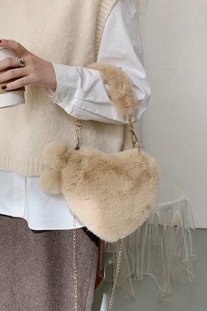 Cute Everyday Outfits, Outfit Inspo Casual Softie Heart Bag