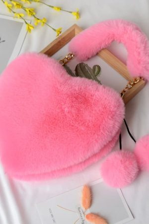 Cute Everyday Outfits, Outfit Inspo Casual Softie Heart Bag