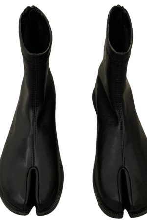 Cute Everyday Outfits, Outfit Inspo Casual Split Toe Tabi Flat Boots