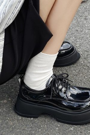 Cute Everyday Outfits, Outfit Inspo Casual Square Toe Glossy Platform Boots