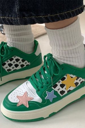 Cute Everyday Outfits, Outfit Inspo Casual Star Behavior Aesthetic Sneakers