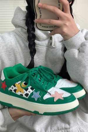 Cute Everyday Outfits, Outfit Inspo Casual Star Behavior Aesthetic Sneakers