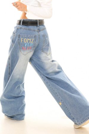 Cute Everyday Outfits, Outfit Inspo Casual Star Embroidery Baggy Jeans