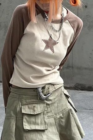 Cute Everyday Outfits, Outfit Inspo Casual Star Girl Brown Long Sleeve Top