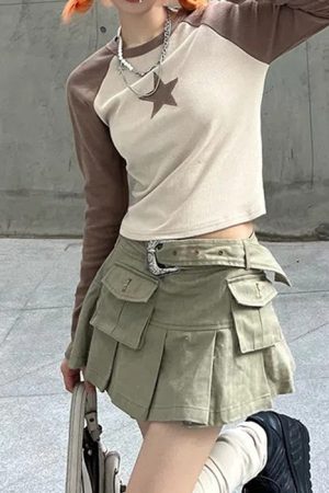 Cute Everyday Outfits, Outfit Inspo Casual Star Girl Brown Long Sleeve Top