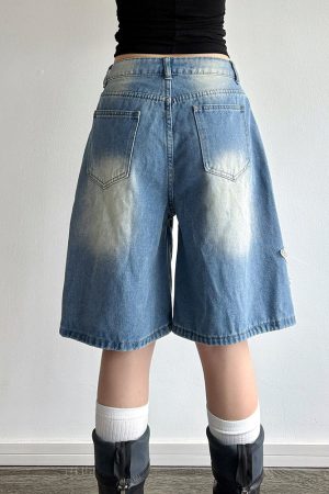 Cute Everyday Outfits, Outfit Inspo Casual Star Girl Vintage Wash Denim Shorts