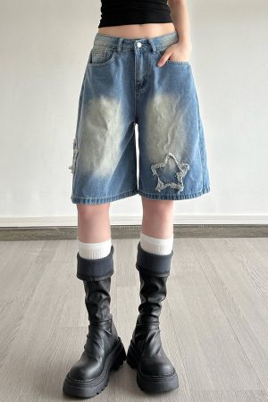 Cute Everyday Outfits, Outfit Inspo Casual Star Girl Vintage Wash Denim Shorts