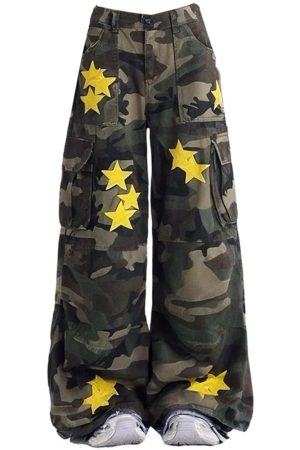 Cute Everyday Outfits, Outfit Inspo Casual Star Patch Camo Cargo Pants
