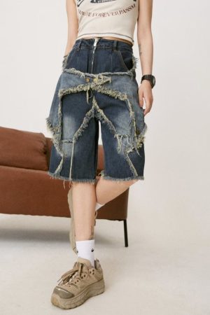Cute Everyday Outfits, Outfit Inspo Casual Star Patch High-Waisted Denim Shorts