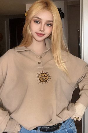Cute Everyday Outfits, Outfit Inspo Casual Sun Embroidery Button Up Sweatshirt