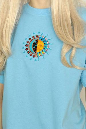 Cute Everyday Outfits, Outfit Inspo Casual Sun & Moon T-Shirt