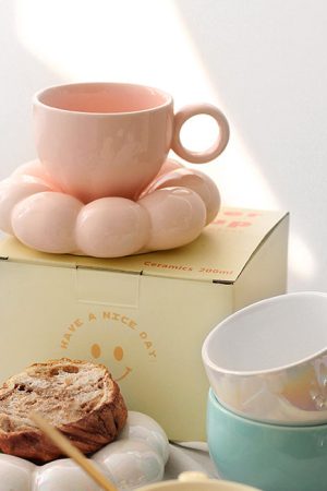 Cute Everyday Outfits, Outfit Inspo Casual Sunflower Ceramic Mug